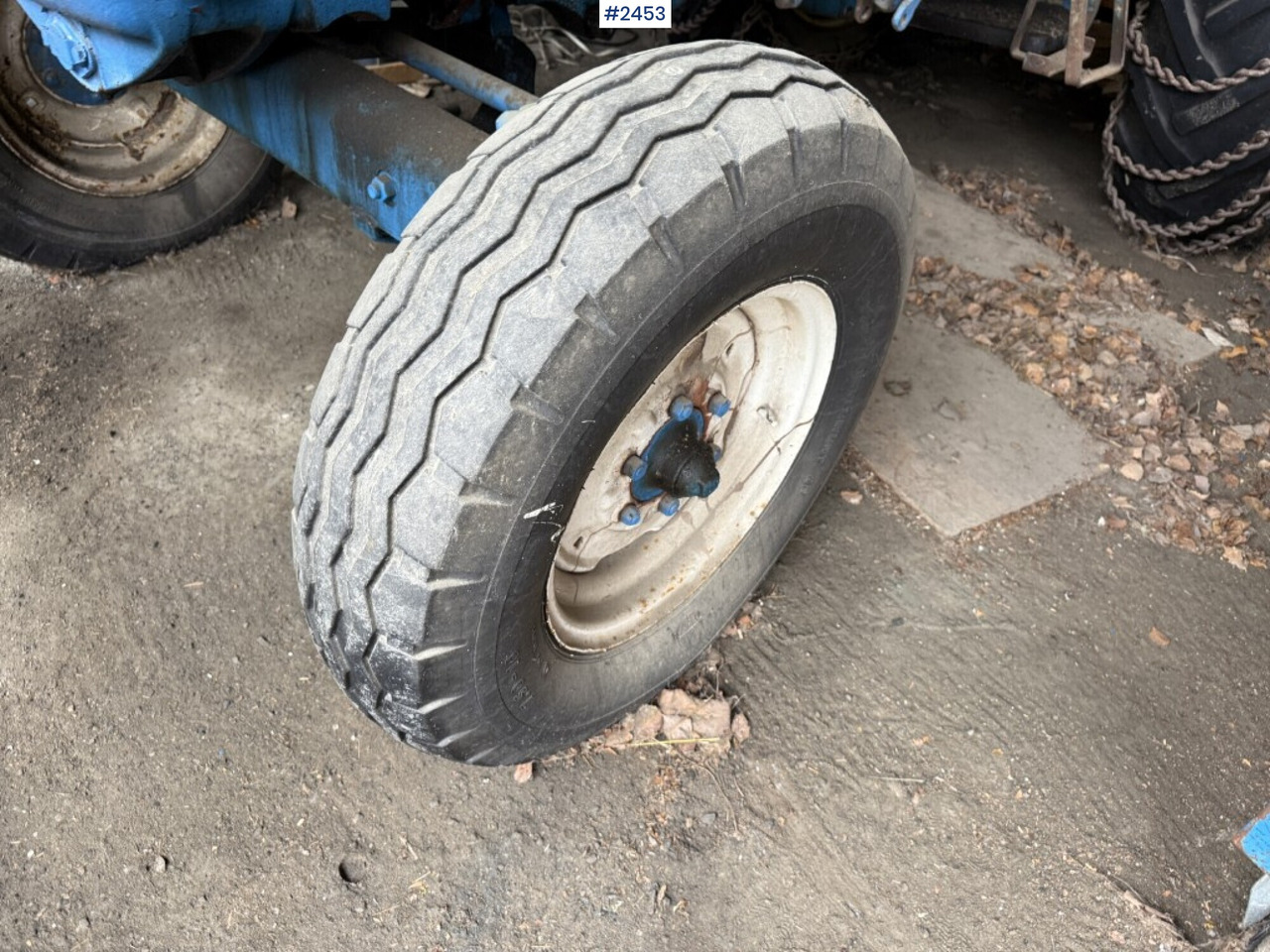 Trator Ford Super Major 5000 with front loader Rep. object: foto 8