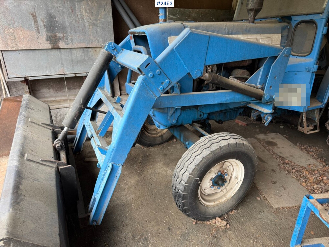 Trator Ford Super Major 5000 with front loader Rep. object: foto 12