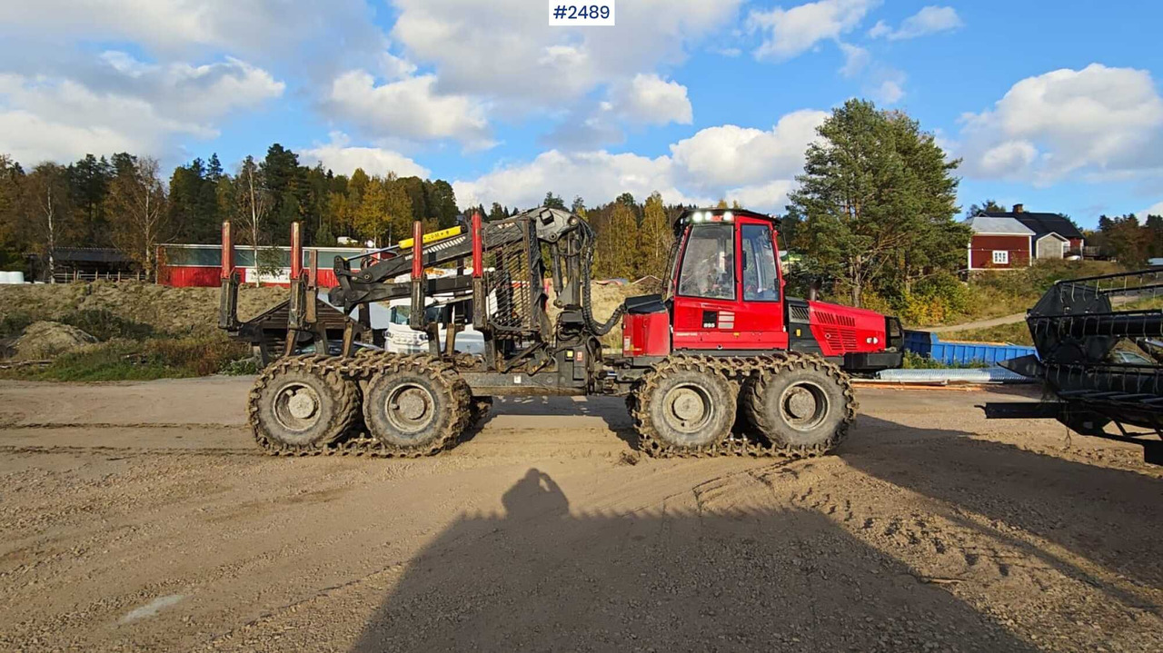 Komatsu 895 Forwarder (VIDEO) - Forwarder: foto 4 Komatsu 895 Forwarder (VIDEO) - Forwarder: foto 4