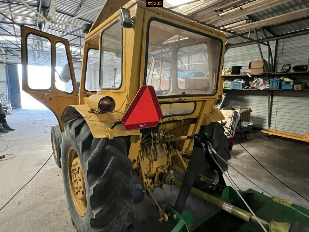 Tractor- MASSEY-FERGUSON 203 - Trator: foto 3 Tractor- MASSEY-FERGUSON 203 - Trator: foto 3