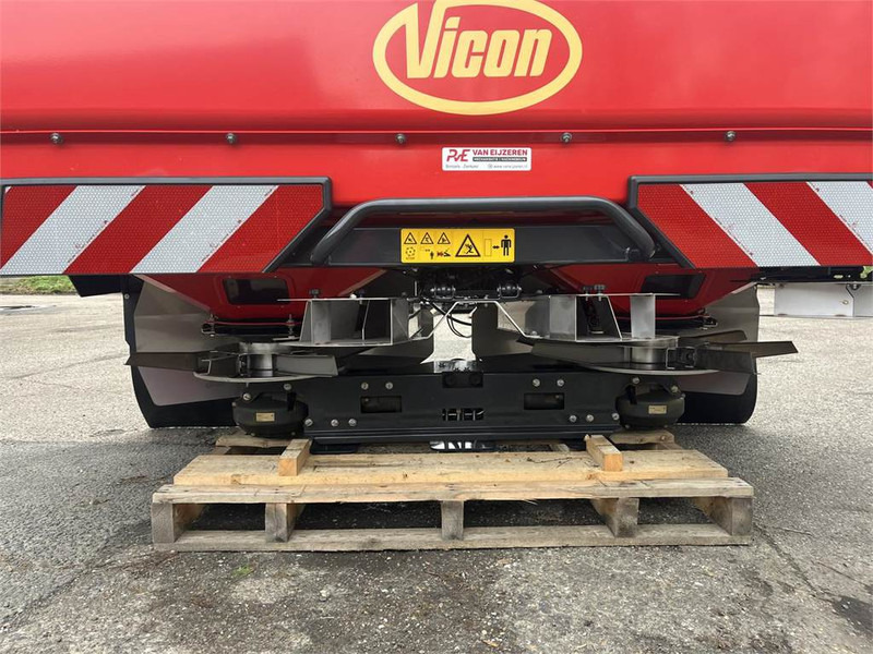 Kverneland RO-EDW GEO SPREAD 1875 - Distribuidor de fertilizantes: foto 3 Kverneland RO-EDW GEO SPREAD 1875 - Distribuidor de fertilizantes: foto 3