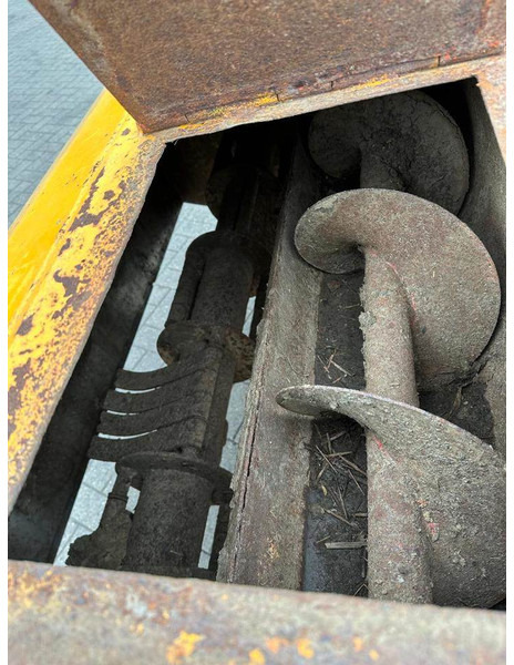 Samon SU2 uienrooier - Colheitadeira: foto 2 Samon SU2 uienrooier - Colheitadeira: foto 2