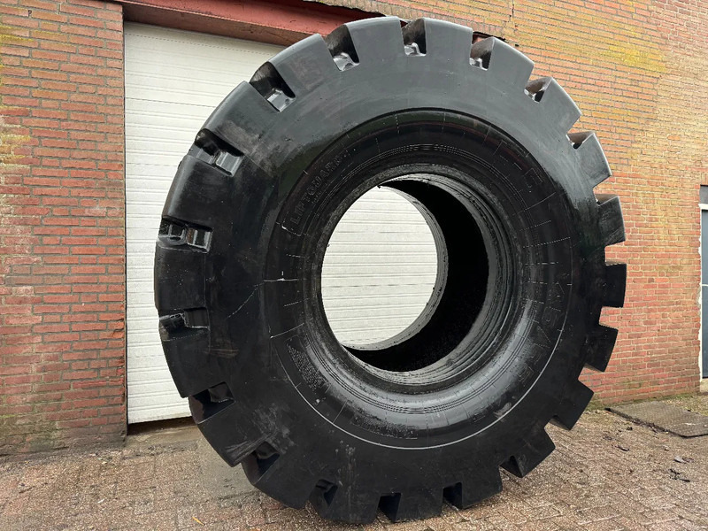Diversen Liftguard L-5 45/65-45 HEAVY DUTY TIRE - Pneu: foto 2 Diversen Liftguard L-5 45/65-45 HEAVY DUTY TIRE - Pneu: foto 2