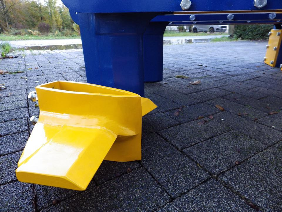 Holzspalter für (Kompakt-) Baggeranbau - Rachador de lenha: foto 4 Holzspalter für (Kompakt-) Baggeranbau - Rachador de lenha: foto 4