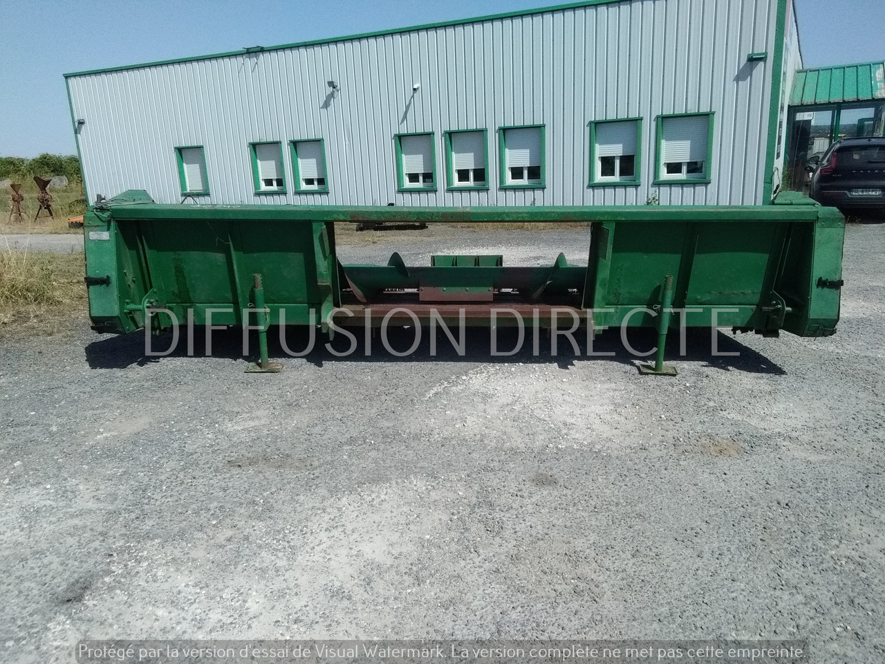 JOHN DEERE CUEILLEUR POUR MOISSONNEUSE 646 - Plataforma para colher milho: foto 4 JOHN DEERE CUEILLEUR POUR MOISSONNEUSE 646 - Plataforma para colher milho: foto 4