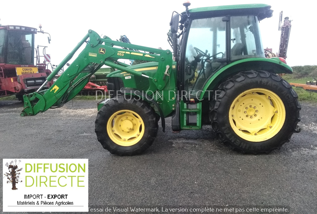 JOHN DEERE TRACTEUR AGRICOLE 5090 M - Trator: foto 1 JOHN DEERE TRACTEUR AGRICOLE 5090 M - Trator: foto 1