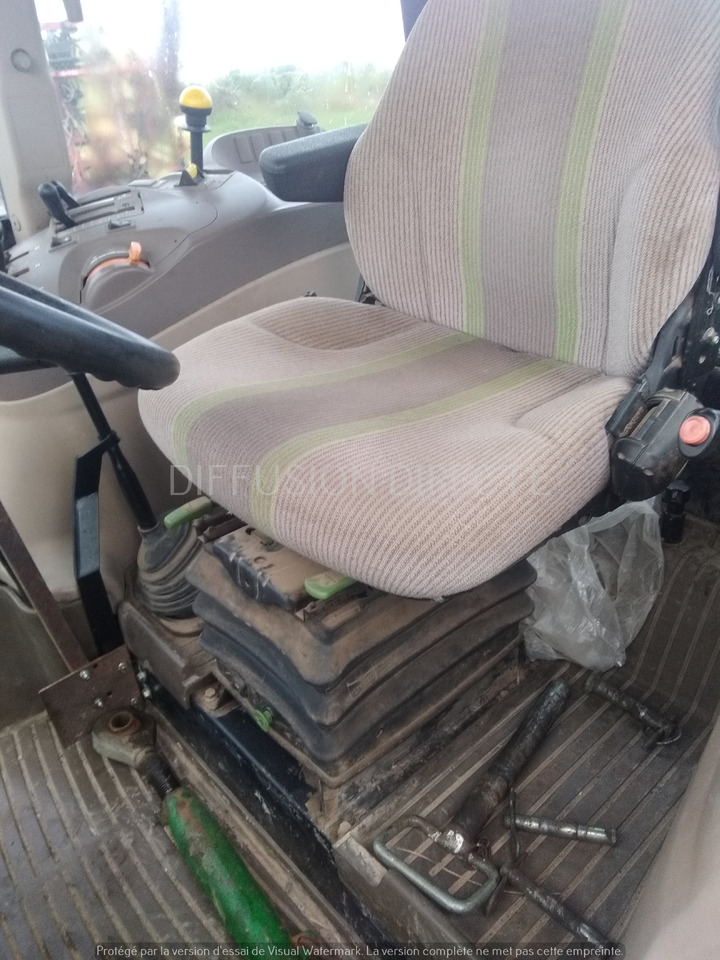 JOHN DEERE TRACTEUR AGRICOLE 5090 M - Trator: foto 5 JOHN DEERE TRACTEUR AGRICOLE 5090 M - Trator: foto 5