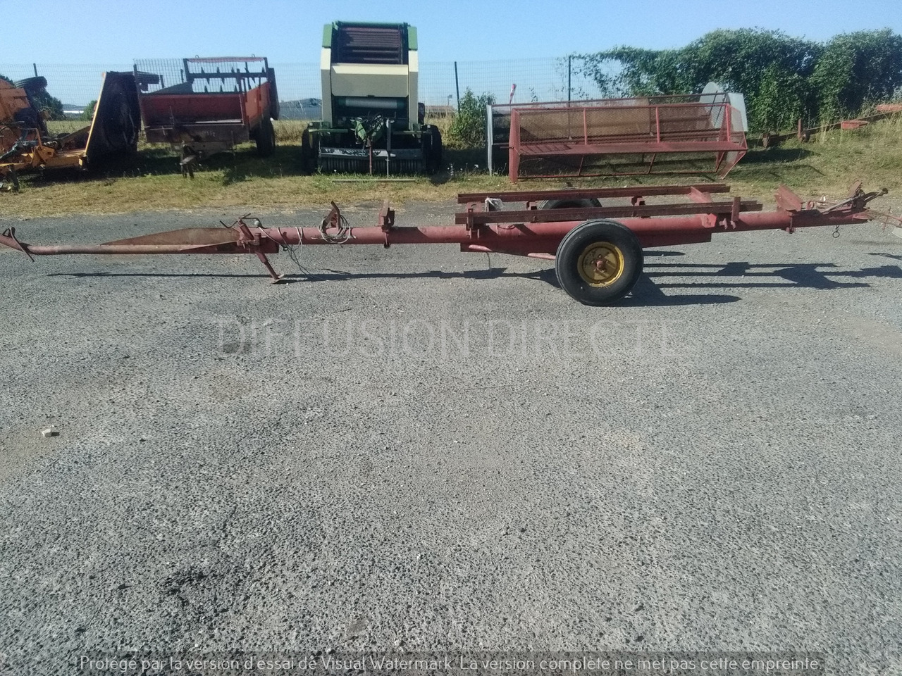 MASSEY FERGUSON CHARIOT DE COUPE 450 - Carreta para Plataforma de Colheitadeira: foto 3 MASSEY FERGUSON CHARIOT DE COUPE 450 - Carreta para Plataforma de Colheitadeira: foto 3