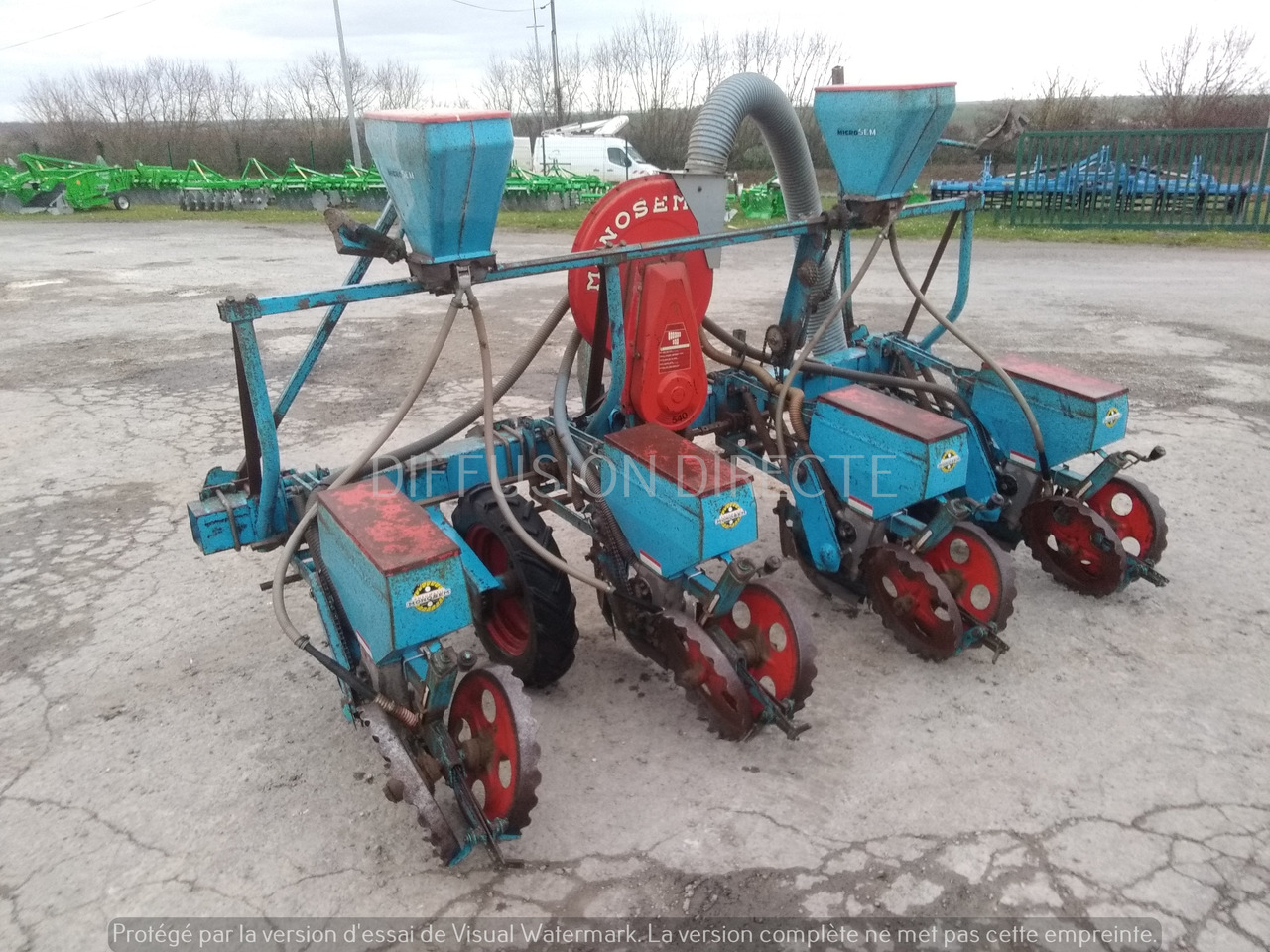 MONOSEM SEMOIR MONOGRAINE PNU - Semeadora de precisão: foto 2 MONOSEM SEMOIR MONOGRAINE PNU - Semeadora de precisão: foto 2