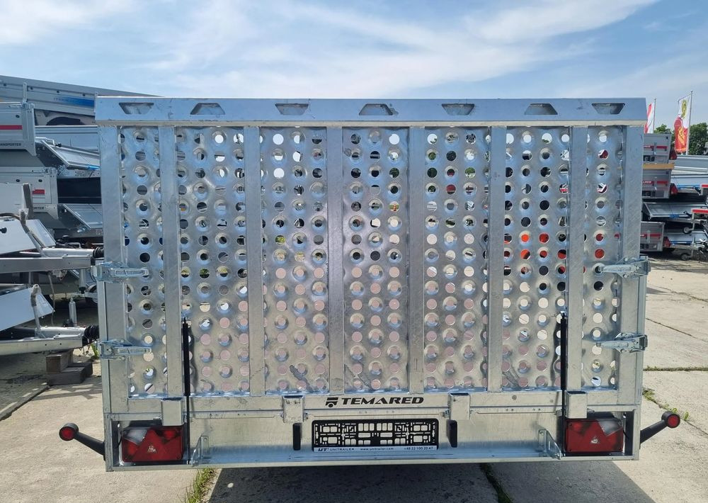 TEMARED UNIVERSAL 5121/3 3.5T R10C SKLEJKA - Reboque transporte de veículos: foto 4 TEMARED UNIVERSAL 5121/3 3.5T R10C SKLEJKA - Reboque transporte de veículos: foto 4