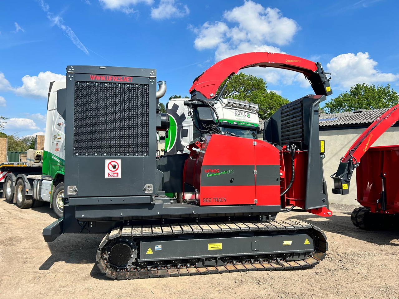 Estilhaçadora de madeira UFKES Greentec 972 Tracked Chipper: foto 10