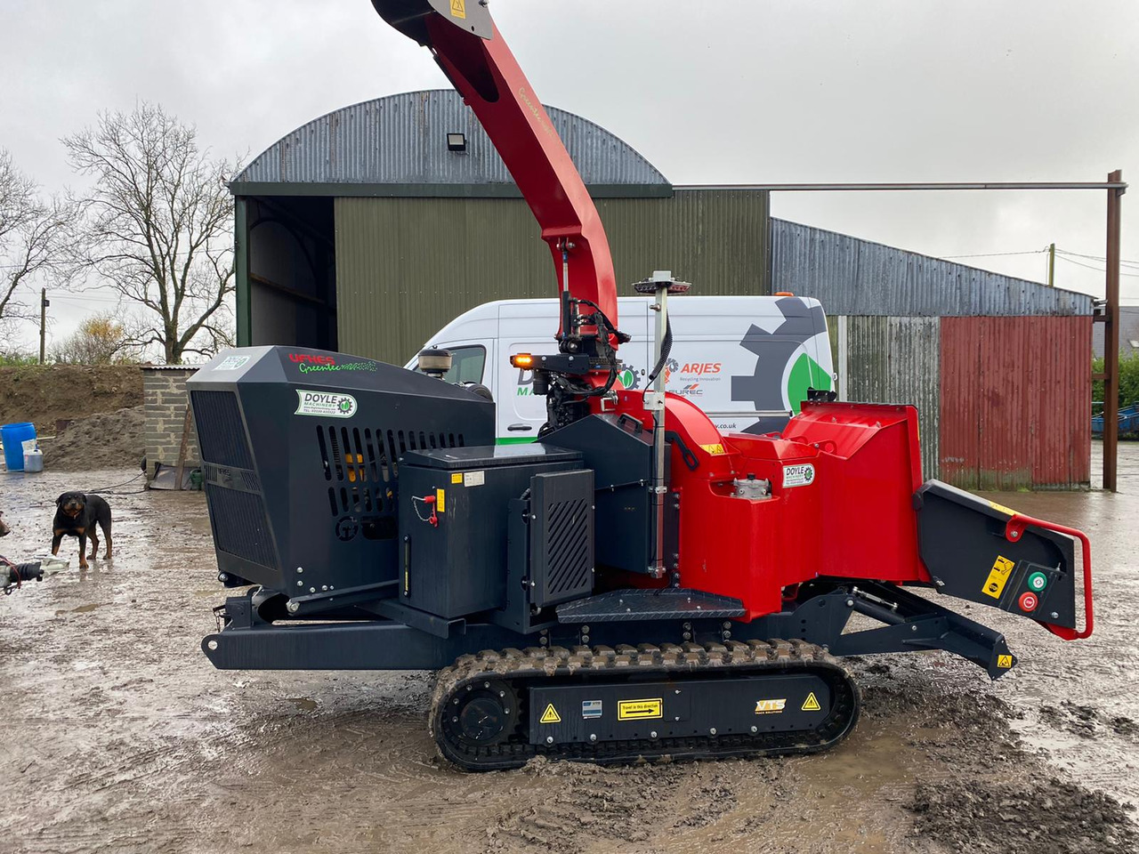 UFKES Greentec Cheetah 30 Tracked - Estilhaçadora de madeira: foto 4 UFKES Greentec Cheetah 30 Tracked - Estilhaçadora de madeira: foto 4