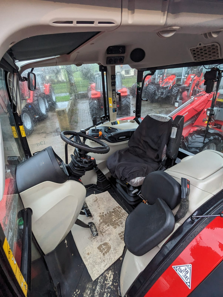 2022 Massey Ferguson 5712M c/w Loader, As New - Trator: foto 4 2022 Massey Ferguson 5712M c/w Loader, As New - Trator: foto 4