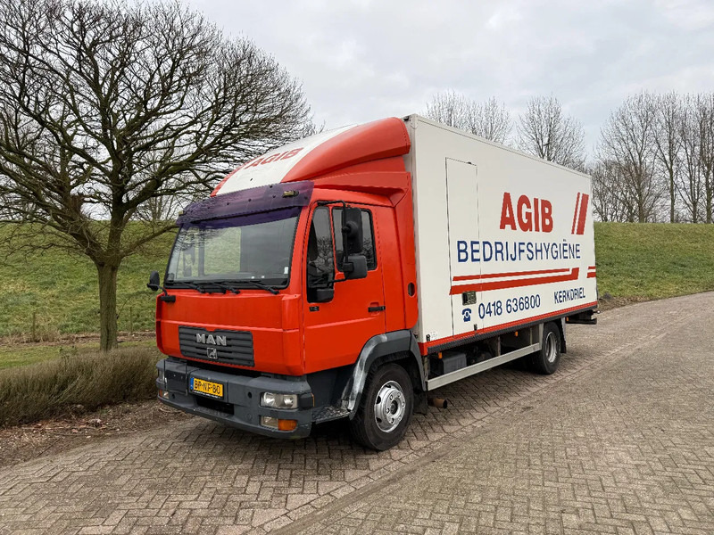 MAN L20 Bakwagen 4x2 Manual EUR 3 NL TRUCK - Caminhão furgão: foto 1 MAN L20 Bakwagen 4x2 Manual EUR 3 NL TRUCK - Caminhão furgão: foto 1