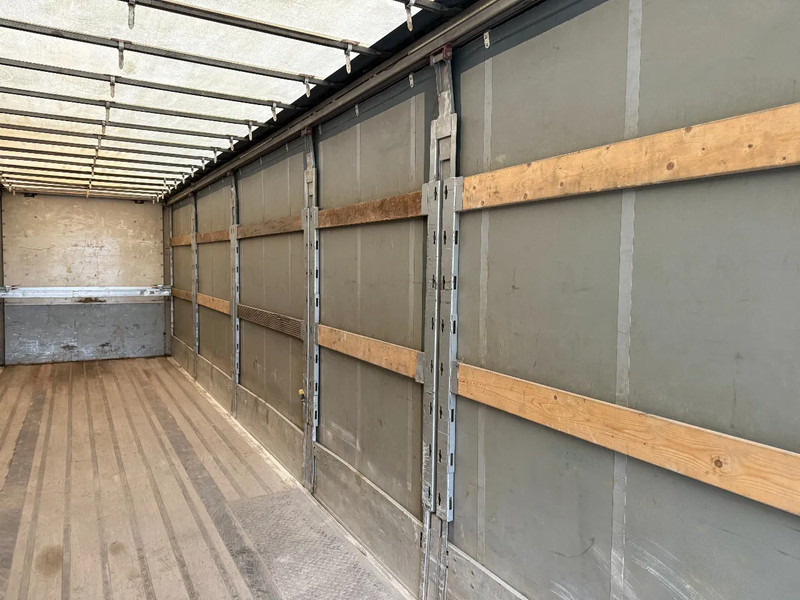 Semi-reboque de lona Pacton Tautliner met oprijklep: foto 18