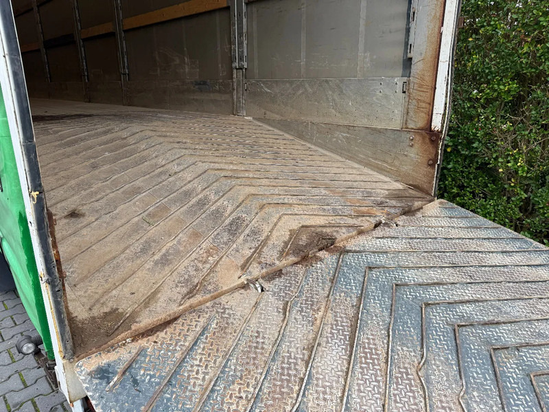 Semi-reboque de lona Pacton Tautliner met oprijklep: foto 13