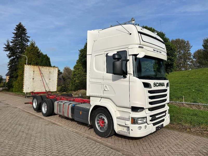 Scania R730 V8 FULL AIR-6X2-RETARDER- EUR6- - Caminhão chassi: foto 4 Scania R730 V8 FULL AIR-6X2-RETARDER- EUR6- - Caminhão chassi: foto 4