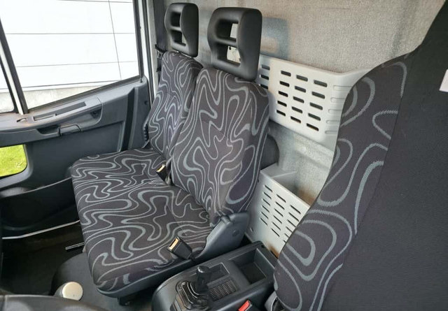 Caminhão furgão IvecoEurocargo: foto 19 Caminhão furgão IvecoEurocargo: foto 19