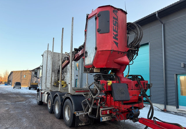 Mercedes-BenzArocs 8x4 Nosturilla! - Caminhão florestal, Caminhão grua: foto 4 Mercedes-BenzArocs 8x4 Nosturilla! - Caminhão florestal, Caminhão grua: foto 4