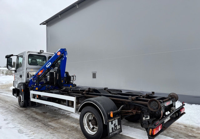 NissanAtleon - Caminhão polibenne, Caminhão grua: foto 3 NissanAtleon - Caminhão polibenne, Caminhão grua: foto 3