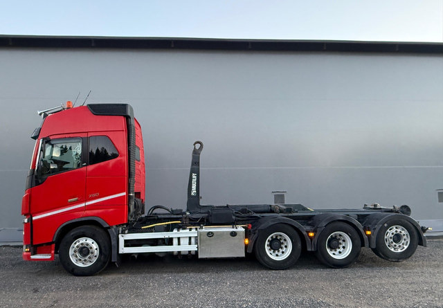 VolvoFH16 750 8X4 - Caminhão polibenne: foto 2 VolvoFH16 750 8X4 - Caminhão polibenne: foto 2