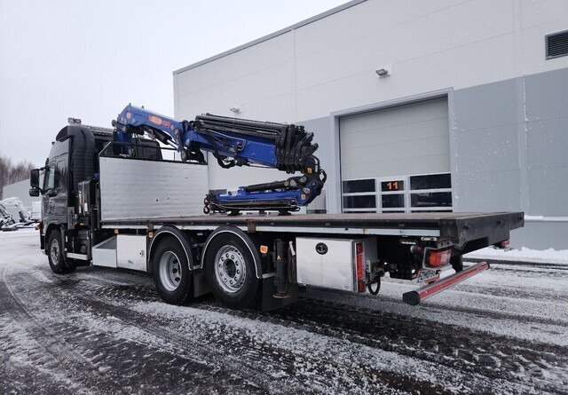 VolvoFM 420 6x2 - Camião de caixa aberta/ Plataforma, Caminhão grua: foto 4 VolvoFM 420 6x2 - Camião de caixa aberta/ Plataforma, Caminhão grua: foto 4