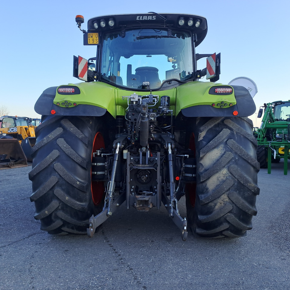 CLAAS 830 AXION - Trator: foto 4 CLAAS 830 AXION - Trator: foto 4