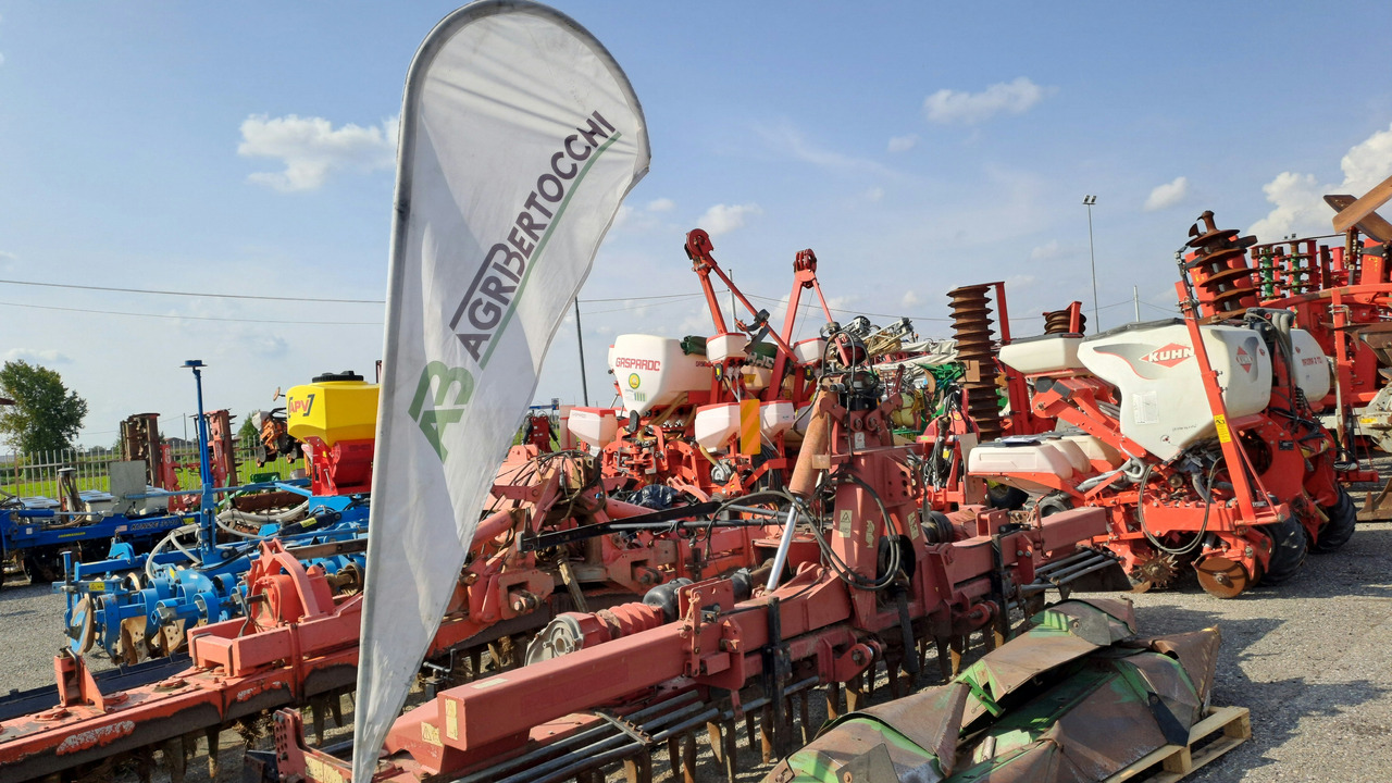 ERPICE ROTANTE RULLO GABBIA FERABOLI DUPLO T600 - Grade rotativa: foto 2 ERPICE ROTANTE RULLO GABBIA FERABOLI DUPLO T600 - Grade rotativa: foto 2