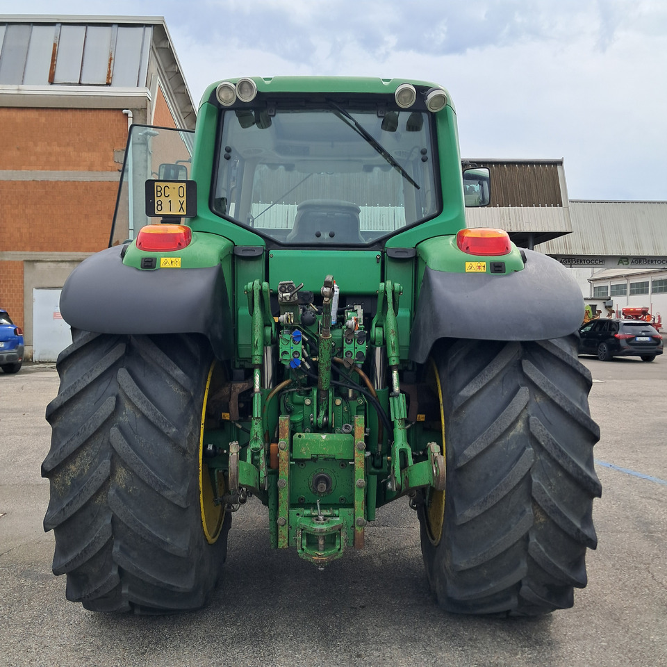 JOHN DEERE 6830 Premium - Trator: foto 4 JOHN DEERE 6830 Premium - Trator: foto 4