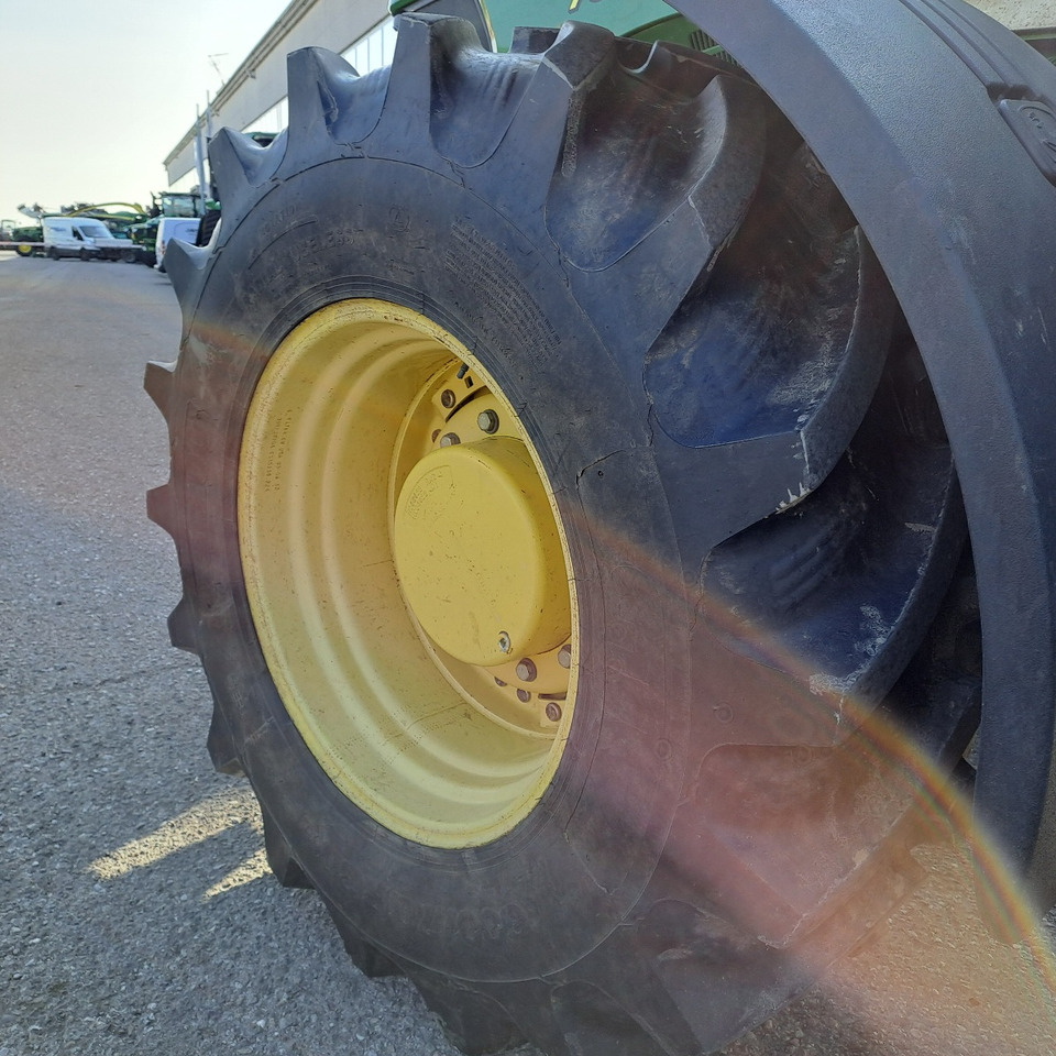 Trator JOHN DEERE 7830: foto 8