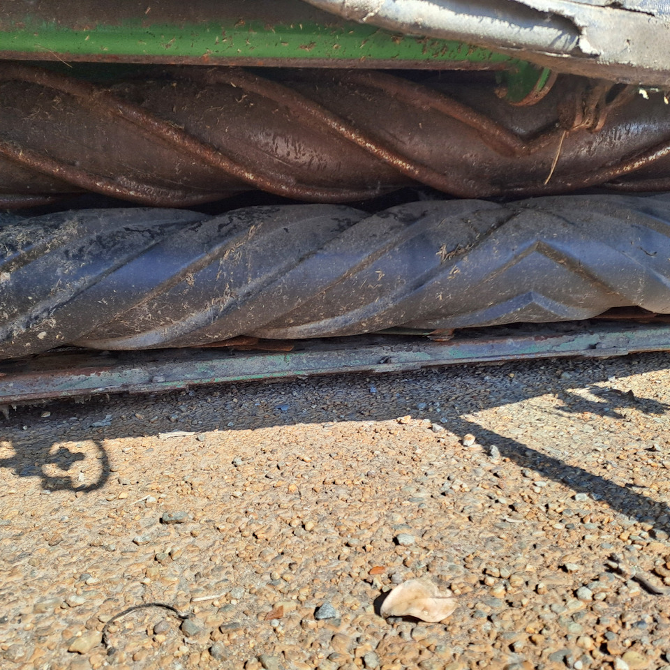 JOHN DEERE FC 131 - Gadanheira: foto 4 JOHN DEERE FC 131 - Gadanheira: foto 4