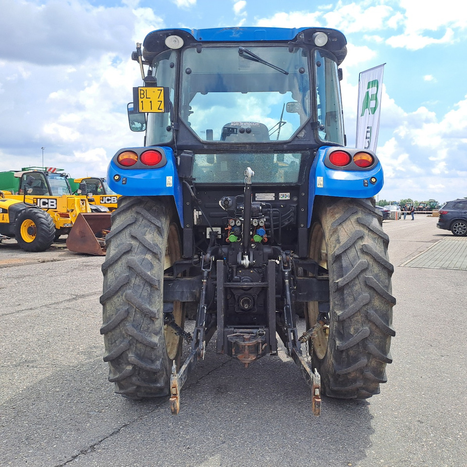 NEW HOLLAND T4.95 - Trator: foto 3 NEW HOLLAND T4.95 - Trator: foto 3