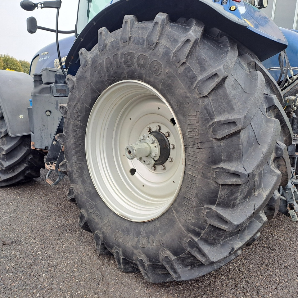 Trator NEW HOLLAND T7.270 BLUEPOWER: foto 9 Trator NEW HOLLAND T7.270 BLUEPOWER: foto 9