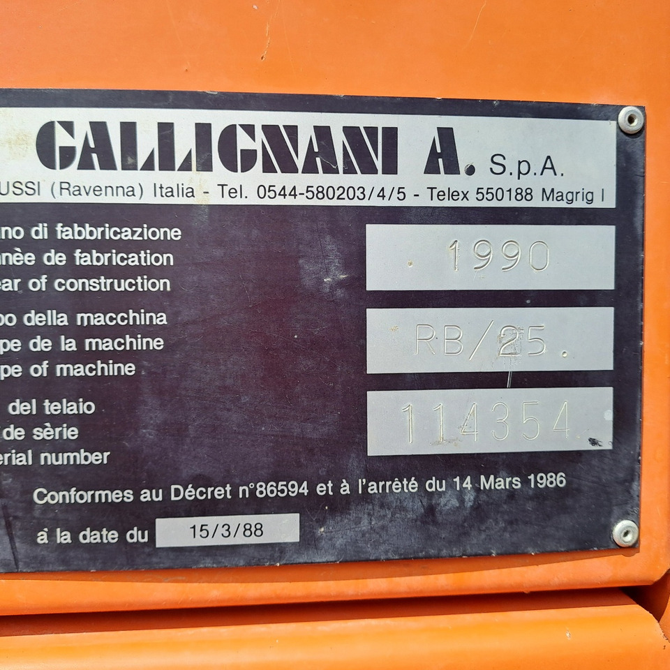 ROTOPRESSA GALLIGNANI RB/25 - Enfardadeira de fardos redondos: foto 4 ROTOPRESSA GALLIGNANI RB/25 - Enfardadeira de fardos redondos: foto 4
