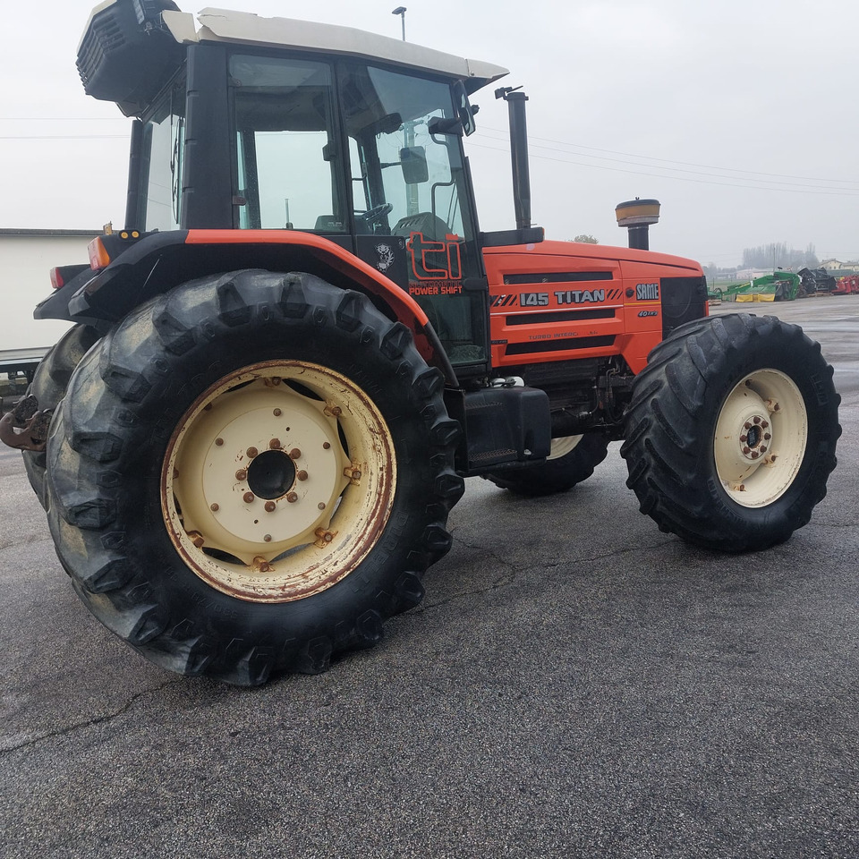 SAME TITAN 145 - Trator: foto 4 SAME TITAN 145 - Trator: foto 4