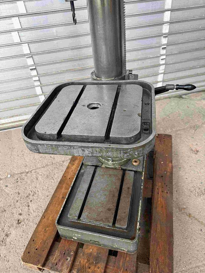 Säulenbohrmaschine ALZMETALL - Furadeira de coluna: foto 2 Säulenbohrmaschine ALZMETALL - Furadeira de coluna: foto 2