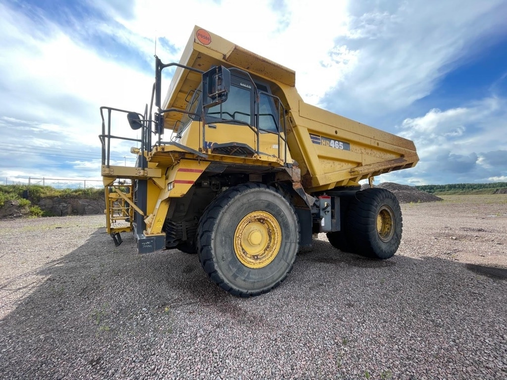 Komatsu HD 465-7E0, 2x HD 405-6, total 3 pcs - Caminhão fora de estrada: foto 3 Komatsu HD 465-7E0, 2x HD 405-6, total 3 pcs - Caminhão fora de estrada: foto 3