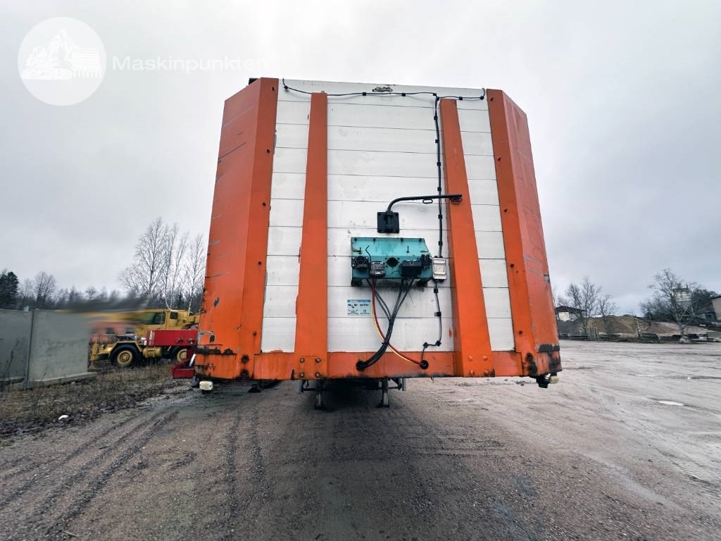 Briab Jumbotrailer - Semireboque baixa: foto 3 Briab Jumbotrailer - Semireboque baixa: foto 3