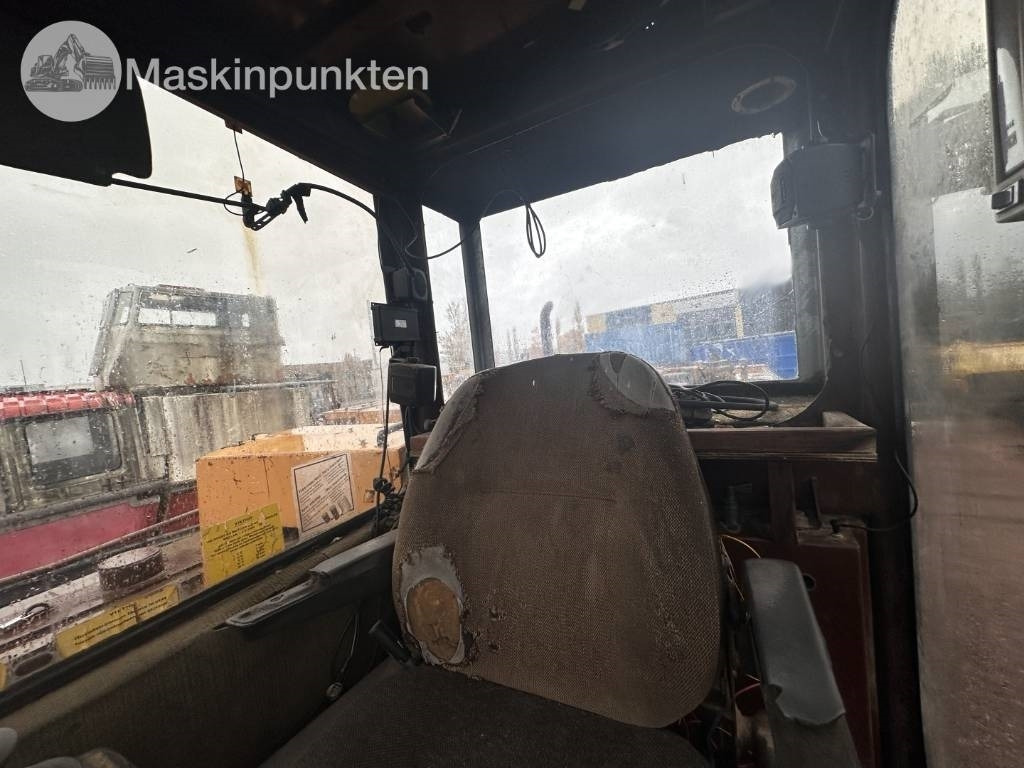 Escavadeira de rodas Case Poclain 1088 P: foto 35 Escavadeira de rodas Case Poclain 1088 P: foto 35