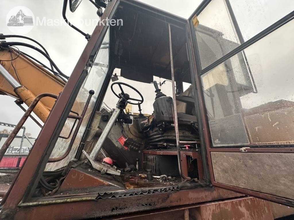 Escavadeira de rodas Case Poclain 1088 P: foto 25 Escavadeira de rodas Case Poclain 1088 P: foto 25