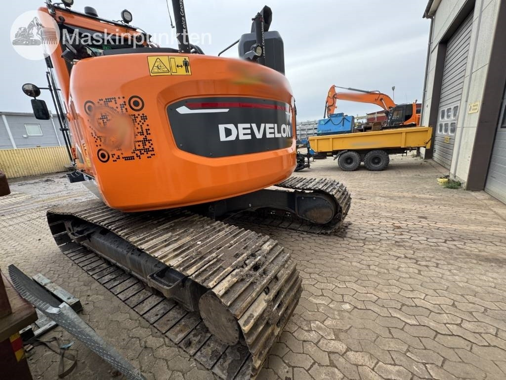 Develon DX 235 LCR - Escavadora de rastos: foto 2 Develon DX 235 LCR - Escavadora de rastos: foto 2