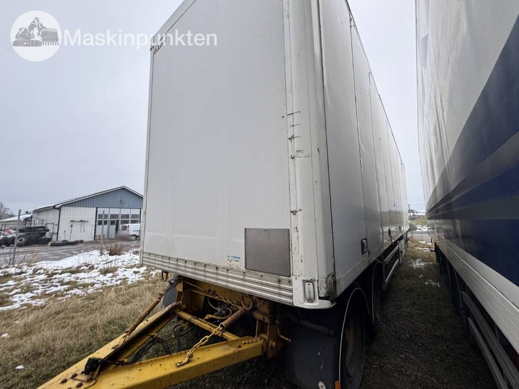 Ekeri L4 - Reboque furgão: foto 1 Ekeri L4 - Reboque furgão: foto 1