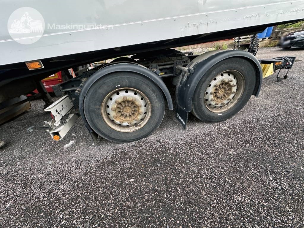 Semireboque furgão Ekeri T 3 + Krone Dolly: foto 39 Semireboque furgão Ekeri T 3 + Krone Dolly: foto 39