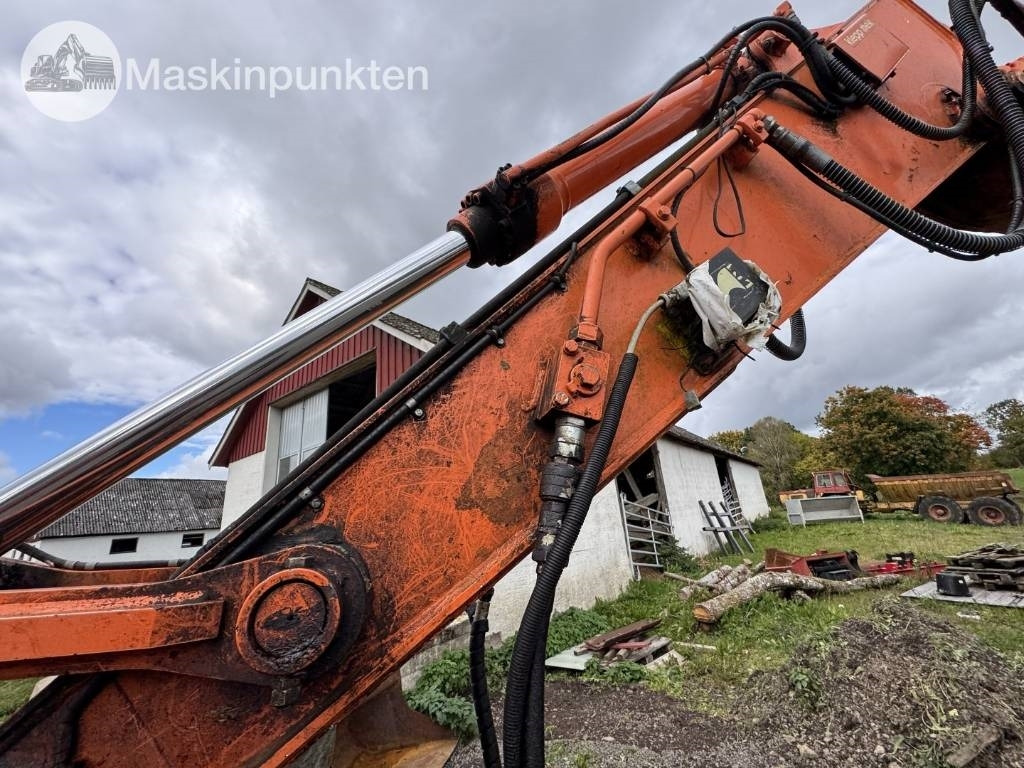 Escavadeira de rodas Hitachi ZX 140 W-3: foto 38