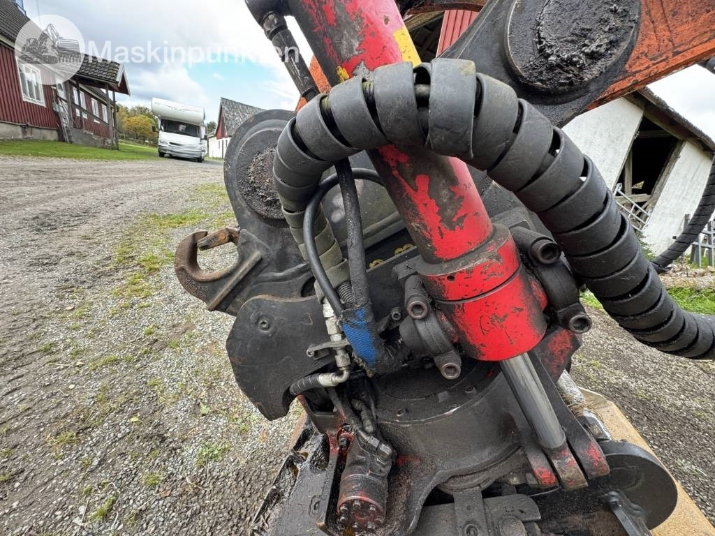 Escavadeira de rodas Hitachi ZX 140 W-3: foto 35