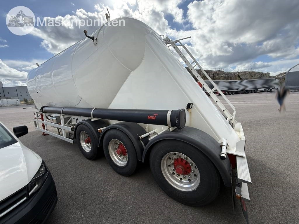 Interconsult Tanktrailer - Semirreboque tanque: foto 4 Interconsult Tanktrailer - Semirreboque tanque: foto 4