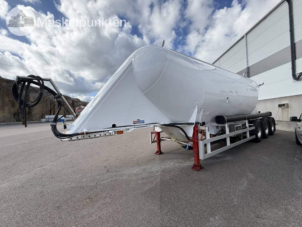 Interconsult Tanktrailer - Semirreboque tanque: foto 1 Interconsult Tanktrailer - Semirreboque tanque: foto 1