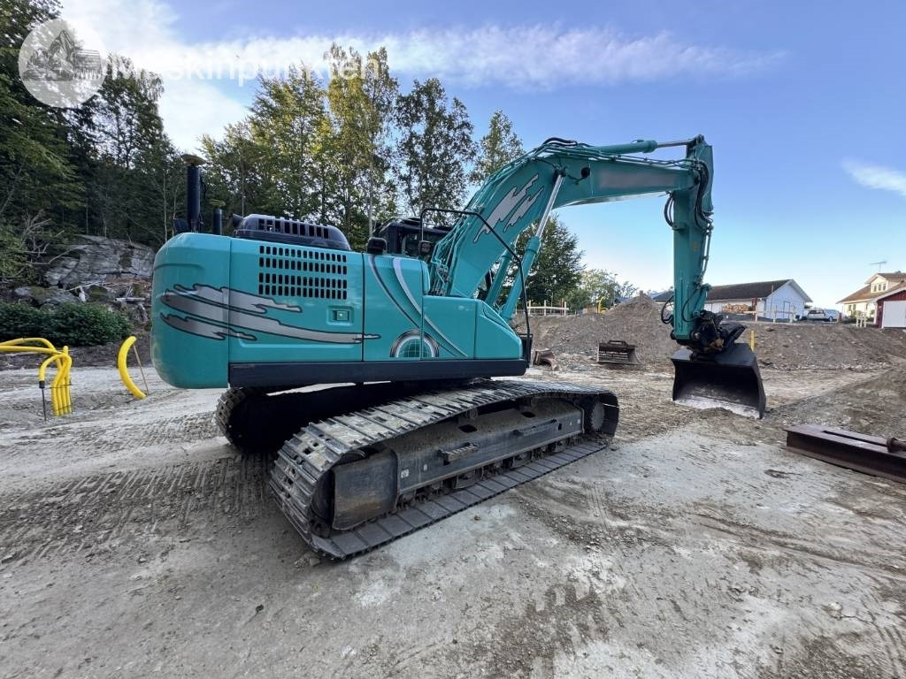 Kobelco SK 210 LC-10  - Escavadora de rastos: foto 4 Kobelco SK 210 LC-10  - Escavadora de rastos: foto 4