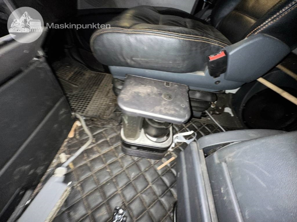 Caminhão polibenne MAN TGX 35.540: foto 27 Caminhão polibenne MAN TGX 35.540: foto 27