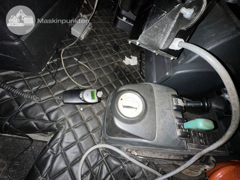 Caminhão polibenne MAN TGX 35.540: foto 22 Caminhão polibenne MAN TGX 35.540: foto 22